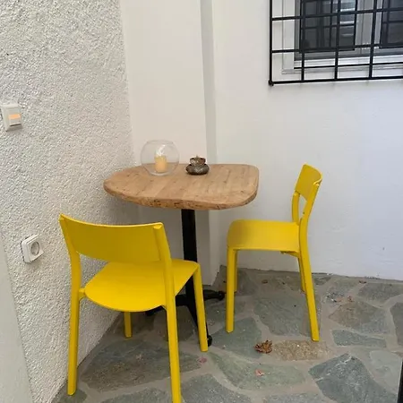 Anna's House *